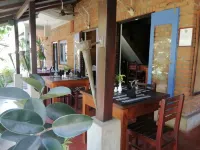 Pavana Hotel Hotels in Nainamadama