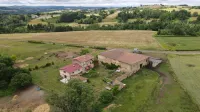 Domaine du Coq en Pat Hotel a Courpiere