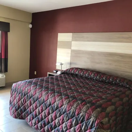 La Bella Inn