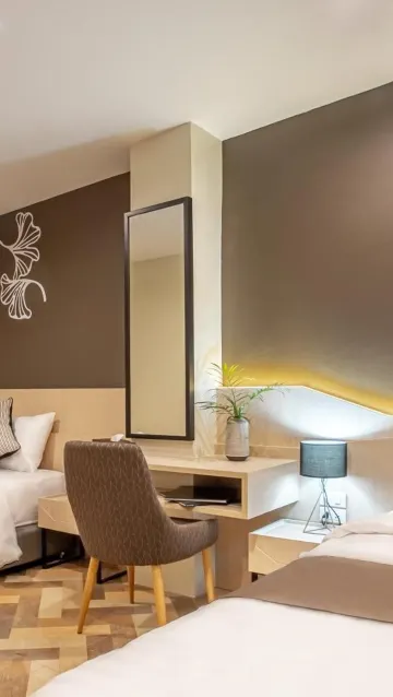 ห้องเตียงแฝด และไม่มีหน้าต่าง