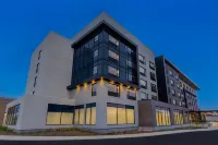 홀리데이 인 익스프레스 & 스위트 세인트토마스 바이 IHG