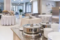 Pokrovskij Hotel - breakfast