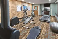 La Quinta Inn & Suites by Wyndham Columbus - Grove City
