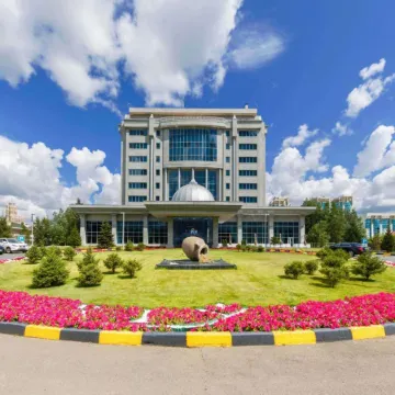 Rixos President Hotel Astana Отели рядом с достопримечательностью «Мечеть Абу Наср аль-Фараби»