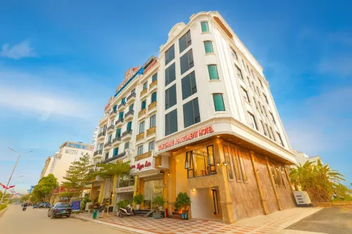 Sunshine Apartment Hotel - 2-Star