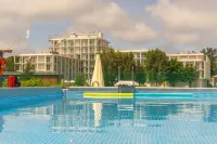 Arche Fabryka Samolotów w Mielnie - de playa