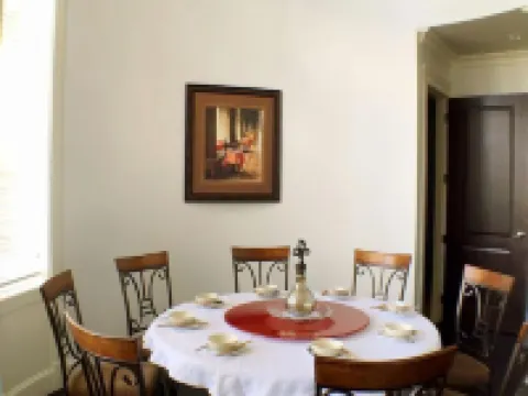 Sunny Island by White Rock B&B Hotels in Surrey