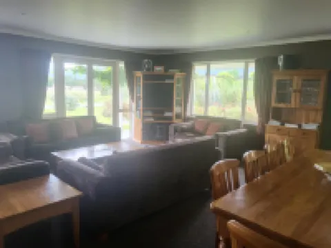 Misty Peaks Guesthouse