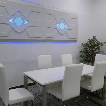 Capsule Inn Valencia Hostel Отели рядом с достопримечательностью «Башни Серранос»
