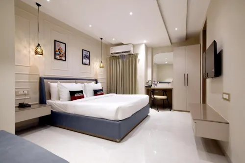 Aceotel Select Tulsi, Vijay Nagar - balcony