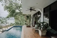 G Boutique Resort Santander - Beach