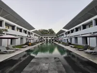 Kuta Living by Kamara - فلل