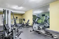 Quality Inn & Suites Ridgeland - Gym