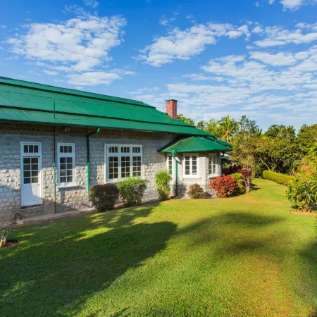 Mountbatten Bungalow- Thema Collection
