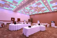 Holiday Inn & Suites Leon Plaza Mayor Hôtels à : León