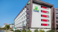 Holiday Inn Express Bremen Airport Hotels near Irgendwo