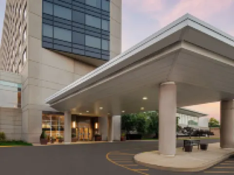 Hyatt Regency Pittsburgh Intl Airport Hotels in Pittsburgh