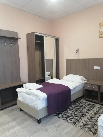 Well (Велл) Отели в г. Кингисепп