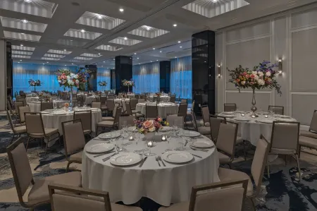 The Vanguard Ann Arbor, Autograph Collection