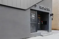 Sonder the Elm Apartments Downtown Hotels in Dufferin Grove
