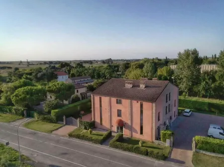 Hotel Residence Diamantina Отели в г. Bagnolo di Po