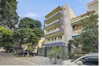 Nuab House - Near Fortis, Max, Medanta, Paras Hospitals and Huda Metro Hotels in 
