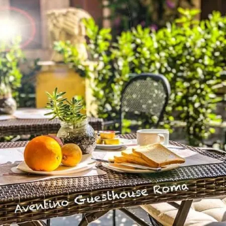 Aventino Guest House Отели рядом с достопримечательностью «Цирк Максимус»