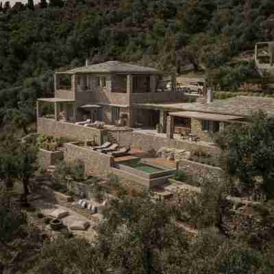 Peliva Nature Suites Hotel Exterior