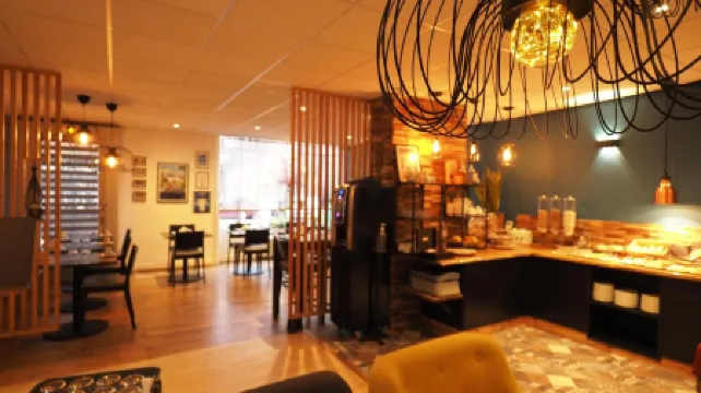 Hôtel le Biarritz - Vichy