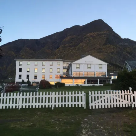Skjolden Hotel