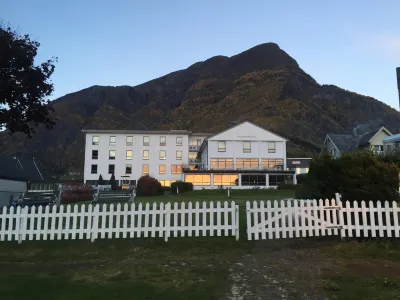 Skjolden Hotel Отели в г. 