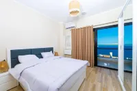 BLUE ViEW SUiTES
