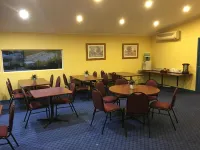 Australia Park Motel - breakfast
