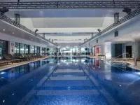 ดอนนิงตัน โรงแรม, สปา & กอล์ฟ โรงแรมในนิวเบอรี