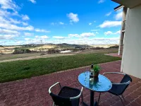 Turners Vineyard Motel Hotels in Orange