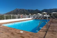 Ona Marbella Inn - Swimmingpools
