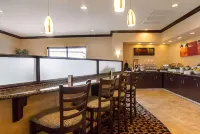 Comfort Suites Manhattan - Frühstück