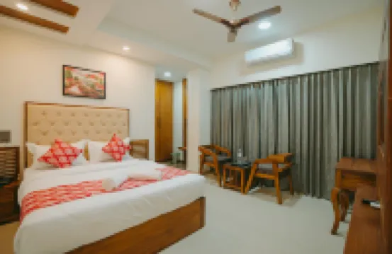 Saavees Residency โรงแรมใกล้มัลเลสวาราม