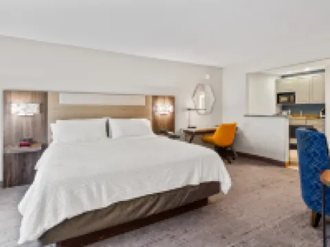 Holiday Inn Express & Suites Mount Airy by IHG Hoteles en Condado de Surry