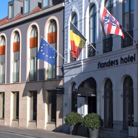 Flanders Hotel