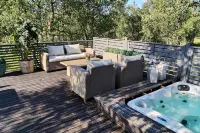 Kuukkeli Log Houses Teerenpesä - Premium Suite A48 - Hot Tub