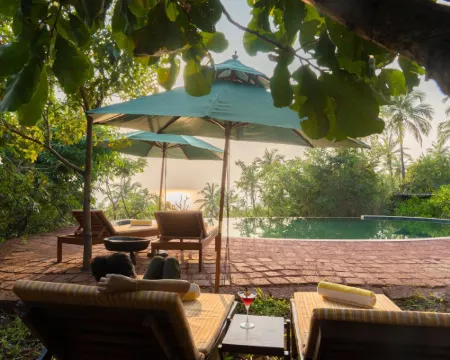 Cabo Serai Hotels in Cola