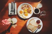 Nana Beach Hotel & Resort - breakfast