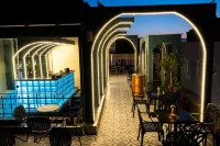 Ravouna 1906 Bosphorus Istanbul - bars