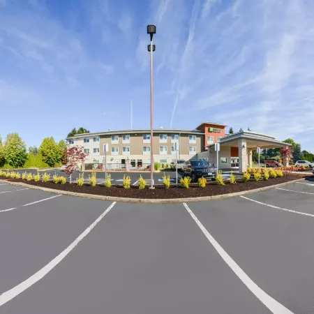 Holiday Inn Express NEWBERG - WINE COUNTRY by IHG