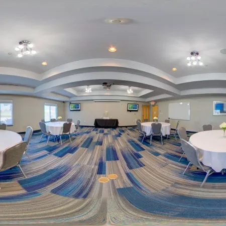 Holiday Inn Express & Suites AUSTIN NE - HUTTO by IHG