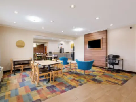 AmericInn by Wyndham Minot Hoteles en Minot