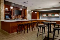 SpringHill Suites Dayton Beavercreek - bar