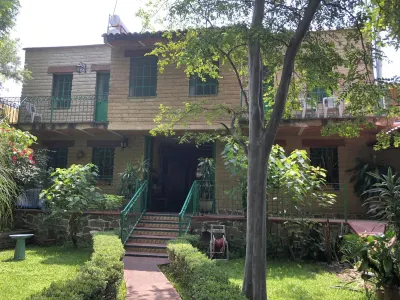 Casa del Retoño Hotels in San Pedro Tlaquepaque