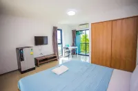 Promsook Apartment فنادق في تشون بوري